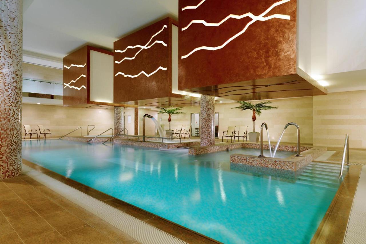 Sheraton Athlone Hotel Exterior photo