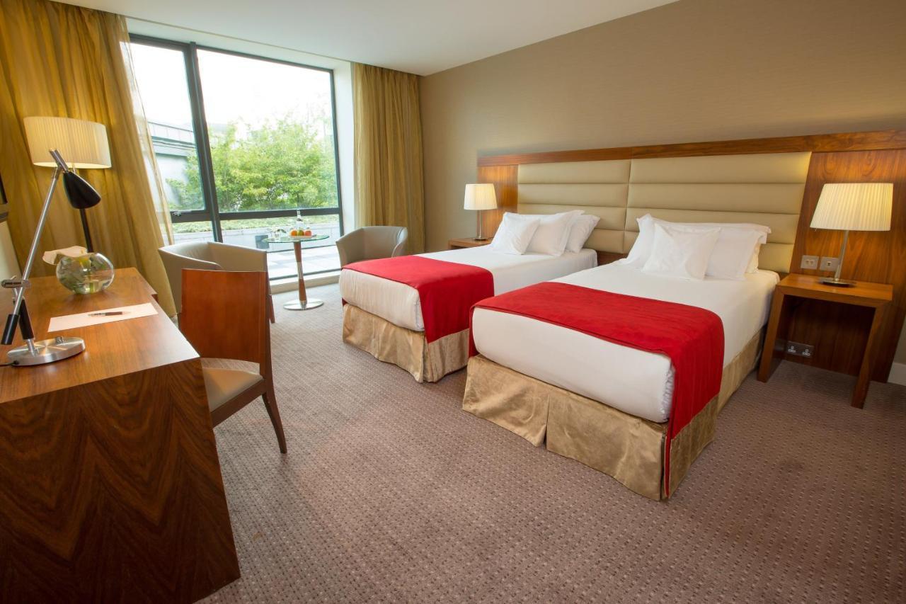 Sheraton Athlone Hotel Exterior photo